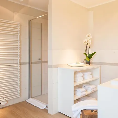 Semesterbostad Reethuus Nord *